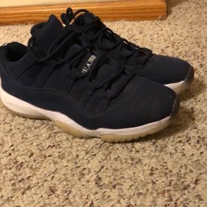 Jordan 11 Derek Jeter low